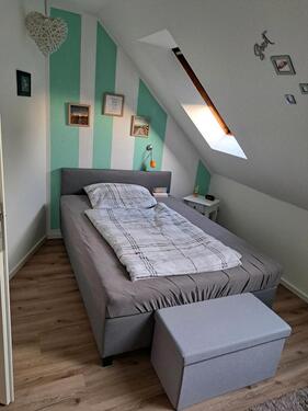 Foto - 1 Zimmer Dachgeschoßwohnung zur Miete in Upgant-Schott