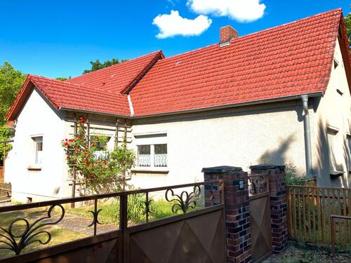 Foto - Einfamilienhaus mit Potenzial in ruhiger Lage – OT Calau
