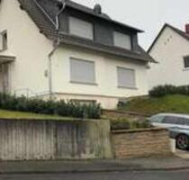 Schöne, geräumige zwei Zimmer Dachgeschoss-Wohnung - Bad Neuenahr-Ahrweiler