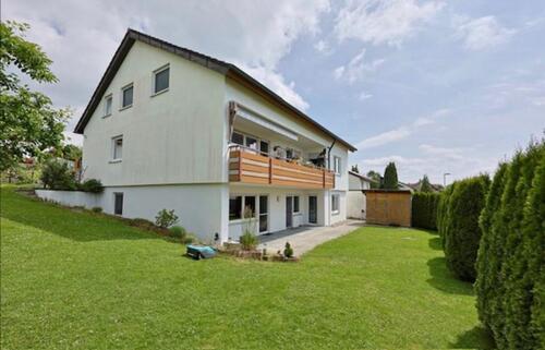 Foto - 3 Zimmer Wohnung, ca.100 m2, mit Sonnenterrasse und Gartenanteil