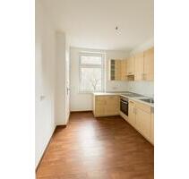 4 ZKB inkl. EBK - Altbaucharme - 899,00&nbsp;EUR Kaltmiete, ca.&nbsp; 97,00&nbsp;m&sup2; in Gotha (PLZ: 99867)