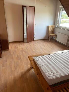Foto - WG-Zimmer zu vermieten – 28 m² mit Einbauküche und Badewanne