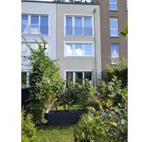 Townhouse mit 5 Zi, eigenem Garten, Kellergeschoss - Hamburg Wandsbek