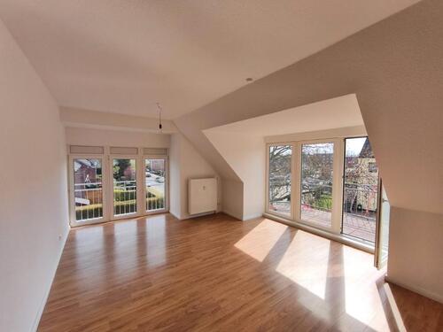 Foto - Sehr schöne & modernisierte 3.Zi-Whg. 69m² im Dachgeschoss