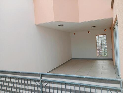 Foto - EG, 3ZKB, G-WC, AB-Raum, Balkon ,900€