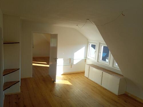 Foto - 3 Zimmer Dachgeschoßwohnung in Stuttgart