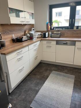 Foto - Erdgeschoss Wohnung, mit Einbauküche, Garten