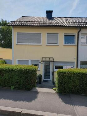 Foto - Haus zum Kauf - 330.000,00 EUR Kaufpreis,