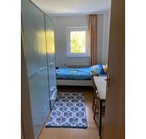 Möbl. WG Zimmer in FFM tägl.monatlich zu vermieten! 490€ Warm! - Frankfurt am Main Bonames