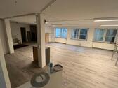 Foto - 120 m² BüroLagerfläche, Uerdinger Straße 62