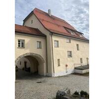 Wohnen in historischen Mauern am Schloss mit tollem Ausblick - Fürstenstein