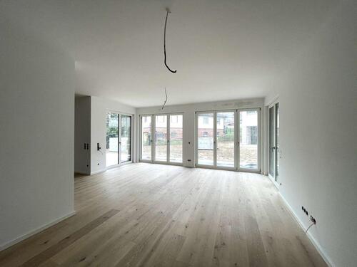 Foto - 5 Zimmer Dachgeschoßwohnung zur Miete in Frankfurt am Main