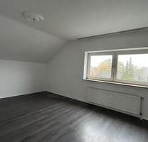 Helle und geräumige 4-Zimmer-Wohnung im Dachgeschoss – Ihr neues Zuhause in Dorsten