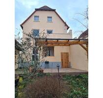 Charmantes Einfamilienhaus - 359.000,00&nbsp;EUR Kaufpreis, ca.&nbsp; 130,00&nbsp;m&sup2; in Kirchheim an der Weinstraße (PLZ: 67281)