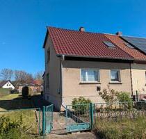 DoppelReihenendhaus - 49.000,00&nbsp;EUR Kaufpreis, ca.&nbsp; 102,00&nbsp;m&sup2; in Meuselwitz (PLZ: 04610)