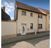 Reihenendhaus - 70.000,00&nbsp;EUR Kaufpreis, ca.&nbsp; 95,00&nbsp;m&sup2; in Greußen (PLZ: 99718)