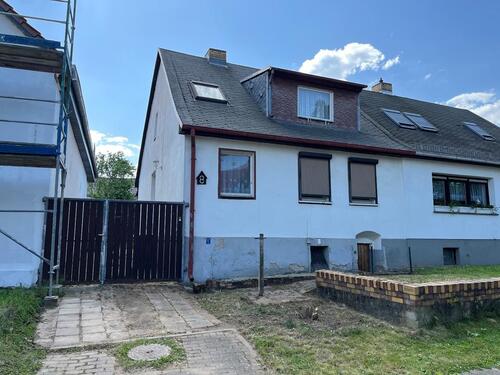 Foto - EFHDHH mit Garten und zwei Garagen am Standrand von Berlin