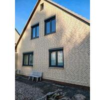 Schöne 2 Zimmer Wohnung - 800,00 EUR Kaltmiete, in Kölln-Reisiek (PLZ: 25337)