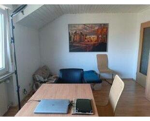 Helle Ein-Zimmer-Wohnung in Hagen mit Einbauküche