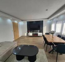 Attraktive 4-Zimmer-Wohnung mit Balkon, Garage und Garten - Ingolstadt Nordost