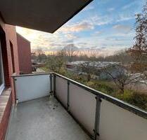 Wohnung zu vermieten, 1OG, Balkon, Duschbad, EBK, zentrale Lage - Lübeck Sankt Lorenz Nord