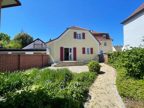 Foto - 4 Zimmer Einfamilienhaus in Wallerstein