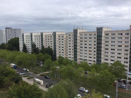 Foto - Wir sanieren für Sie! Ihre neue 4-Zimmer-Wohnung wartet.