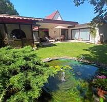 DH-Bungalow 115 qm Wfl., Krailling, Kleinod mit Gartenparadies - Planegg
