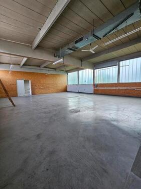 Foto - Lager Halle Self Storage Keller Lagerraum m2 flexibel