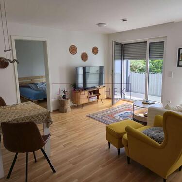 Foto - modern und helle 2-Zimmer Wohnung mit Balkon