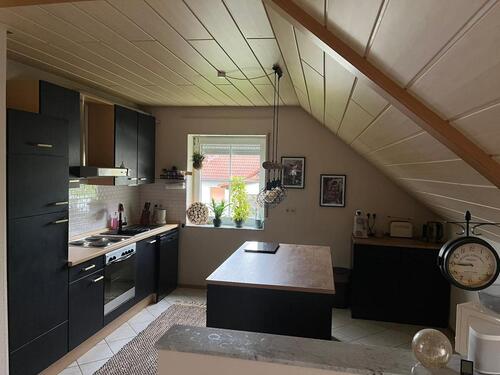 Foto - Schöne helle 2-Zimmer-Dachgeschosswohnung