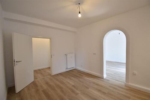 Foto - 3 Durchgangszimmer! Renovierte 5-Zimmer-Whg in DU-Beeck