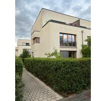 Passivhaus - in zentraler Feldrandlage Dossenheim
