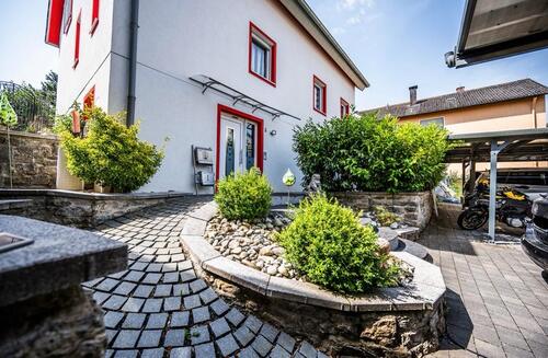 Foto - Haus in Reichenberg - 1.500,00 EUR Kaltmiete,