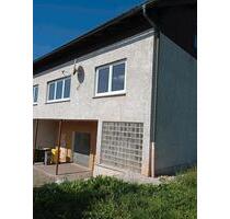 Haus zu vermieten in Pressig - 1.000,00&nbsp;EUR Kaltmiete, ca.&nbsp; 90,00&nbsp;m&sup2; in Pressig (PLZ: 96332)