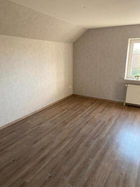 Foto - 3 Zimmer Dachgeschoßwohnung zur Miete in Varel