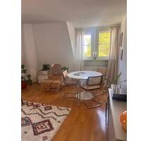 Schöne 3- Zi- DG- Whg. in denkmalgeschütztem Altbau in Ostheim - Stuttgart Stuttgart-Ost
