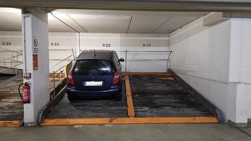 Foto - Tiefgaragenstellplatz PKW Wiesbaden Behördenzentrum