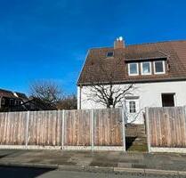 Doppelhaushälfte in Hannover, Stadtteil Mittelfeld