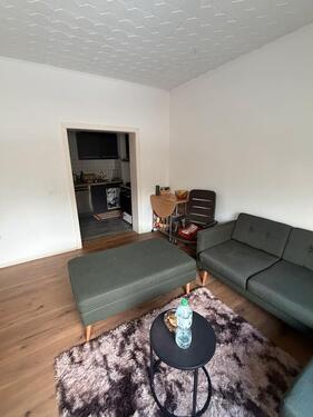 Foto - Eine kleine Wohnung ( bitte lies mal die Anzeige)