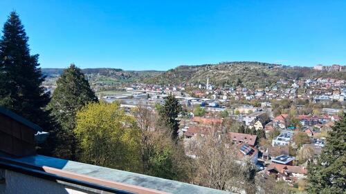 Foto - Schöne, zentrumsnahe 2,5 Zimmer-Wohnung mit toller Aussicht in Tü