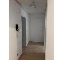 Helle 3-Zimmer Wohnung mit Balkon im 1. OG in Karlsruhe Südwestst