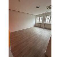 Wohnung in Meldorf - 1.000,00&nbsp;EUR Kaltmiete, ca.&nbsp; 160,00&nbsp;m&sup2; in Meldorf (PLZ: 25704)