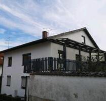 Haus zu Vermieten in Gangkofen - 1.200,00&nbsp;EUR Kaltmiete, ca.&nbsp; 130,00&nbsp;m&sup2; in Gangkofen (PLZ: 84140)