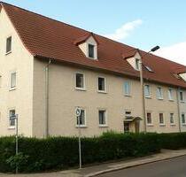 Gemütliche 2-Zimmerwohnung mit Balkon in ruhiger Lage zu vermieten! - Mücheln (Geiseltal)