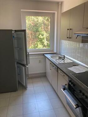 Foto - Gemütliche 3-Zimmer mit Laminat, Wannenbad, Garage und EBK in guter Lage!