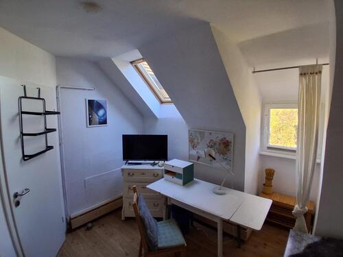 Foto - 3 Zimmer Dachgeschoßwohnung zur Miete in Cottbus