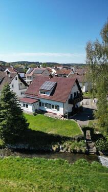 Foto - Zweifamilienhaus mit sehr guter Lage