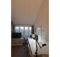 Möbliertes, helles Apartment zur Untermiete in Top Erlangen Lage