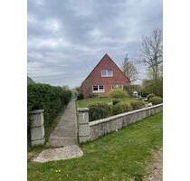 Haus zu verkaufen - 279.000,00&nbsp;EUR Kaufpreis, ca.&nbsp; 127,00&nbsp;m&sup2; in Bredstedt (PLZ: 25821)
